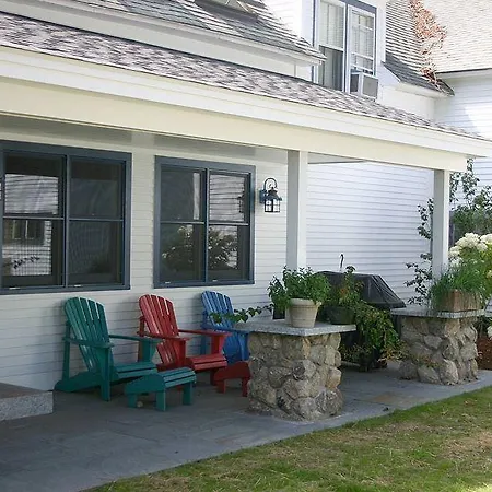 Maple Hill Farm Bed & Breakfast-2